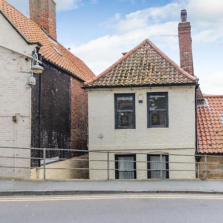 The Anchorage Villa Whitby Exterior photo